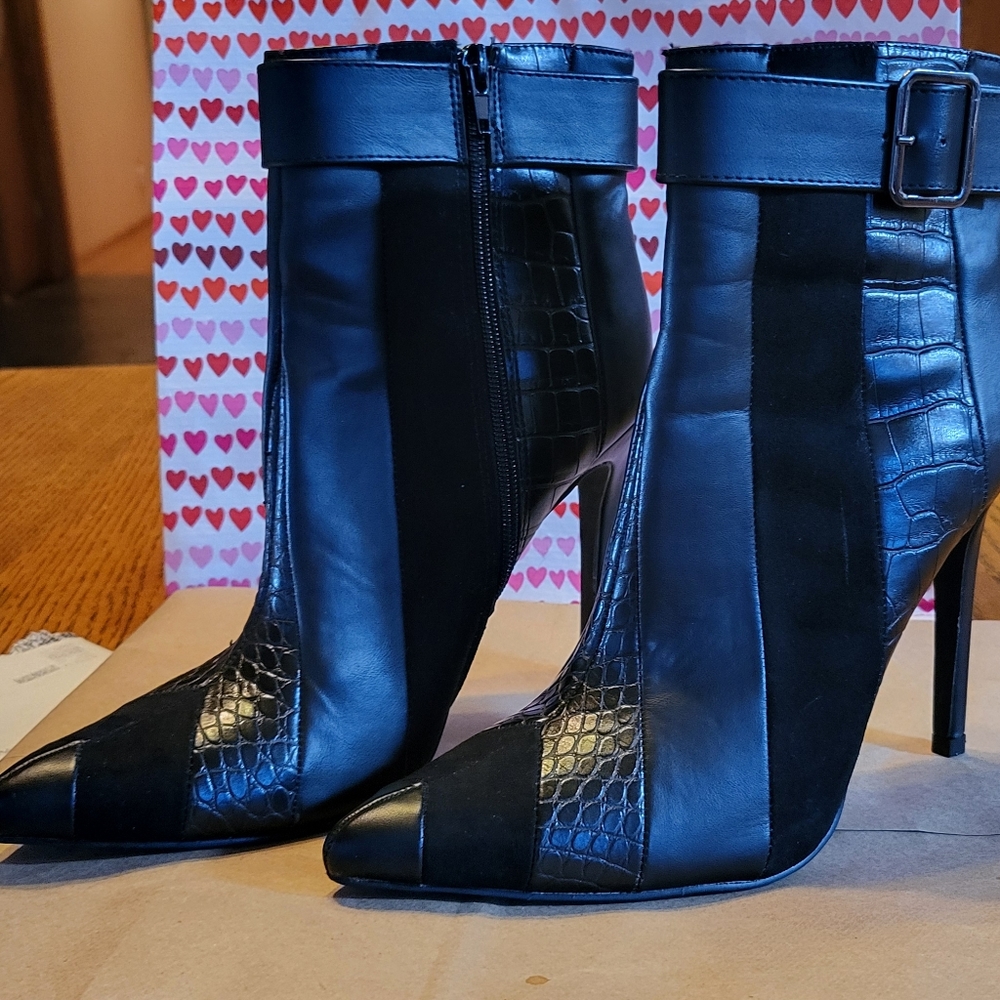 Just Fab Faux leather and suede heeled ankle boots